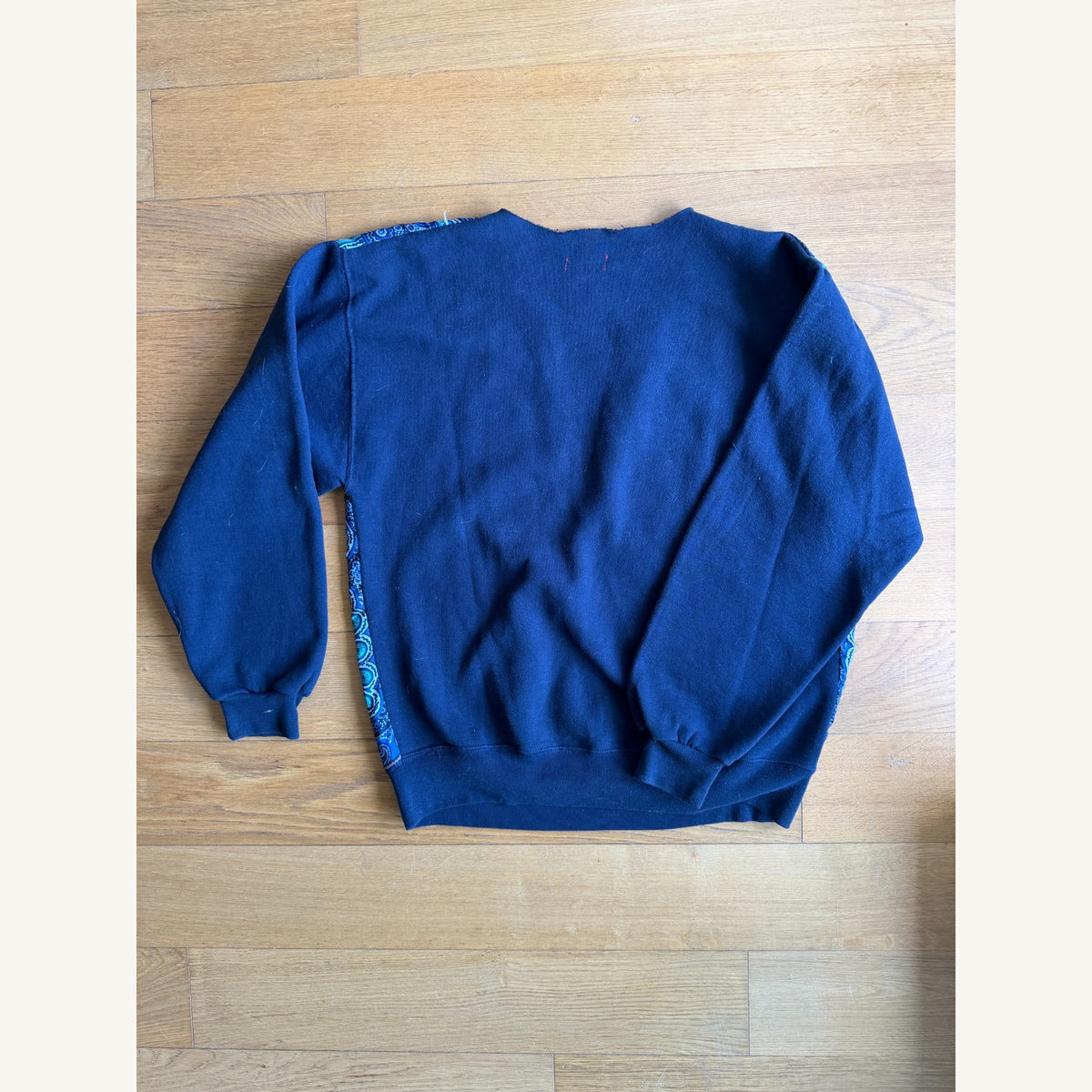 lacivert desenli sweatshirt